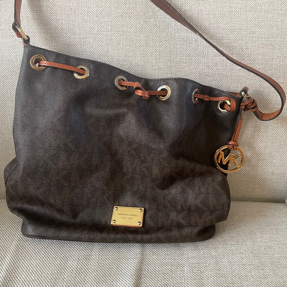 Michael Kors purse